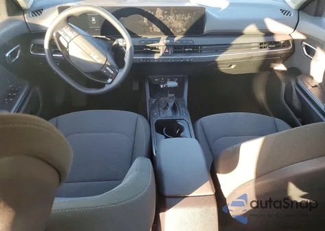 2025 Kia K4 Lx z USA, uszkodzony, nr VIN 3KPFT4DEXSE105525